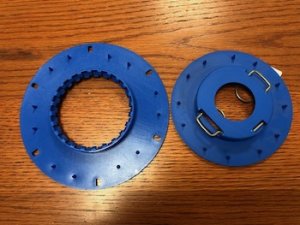 Blocca Pad Universale per piatti trascinatori lavasciuga e monospazzole clean tech